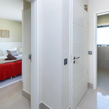 アパート Shantiapartments *