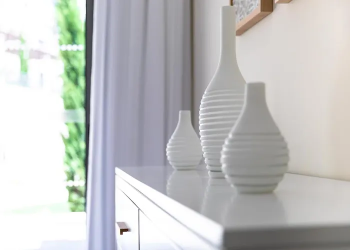 아파트 Shantiapartments