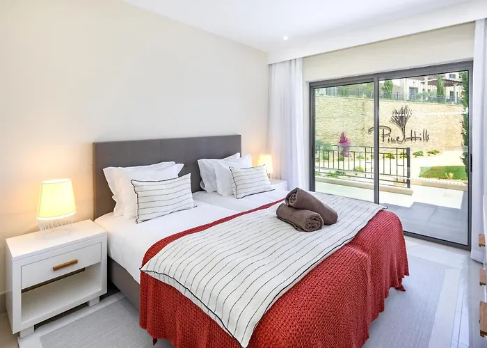 Shantiapartments * 빌라모라